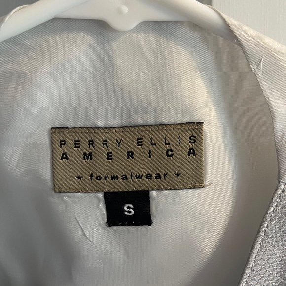 Perry Ellis Silver Vest and Tie Size Small - Picture 2 of 5